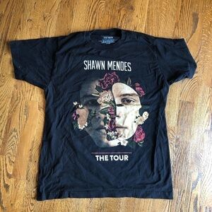 Shawn Mendes concert Tour T-Shirt